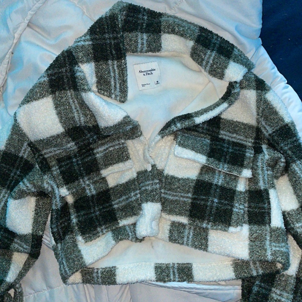 Abercrombie and fitch never work plaid sweater size medium